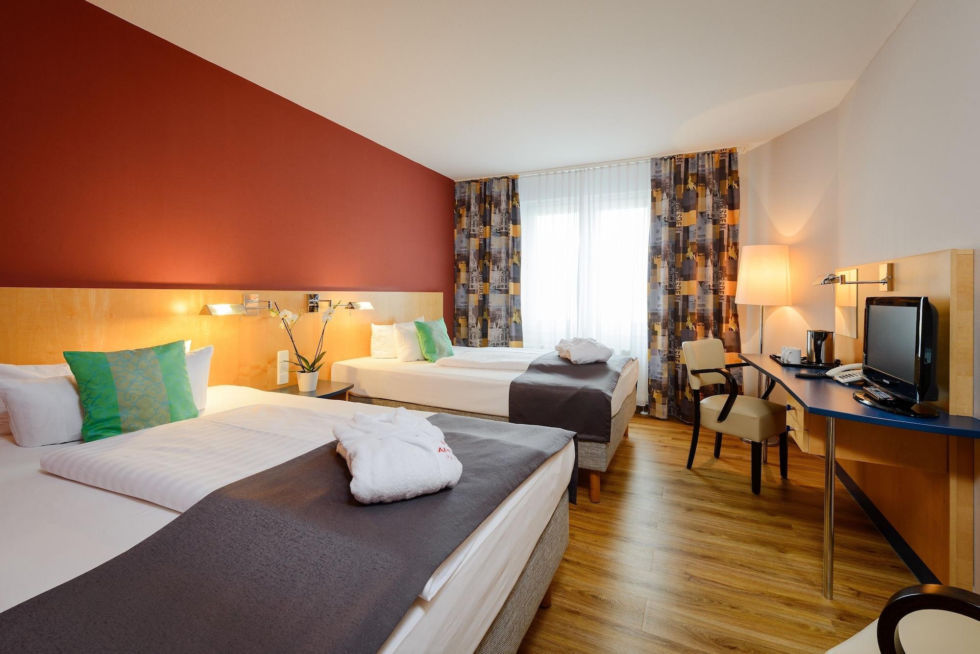 Amedia Dresden Elbpromenade, Trademark Collection By Wyndham Exterior photo