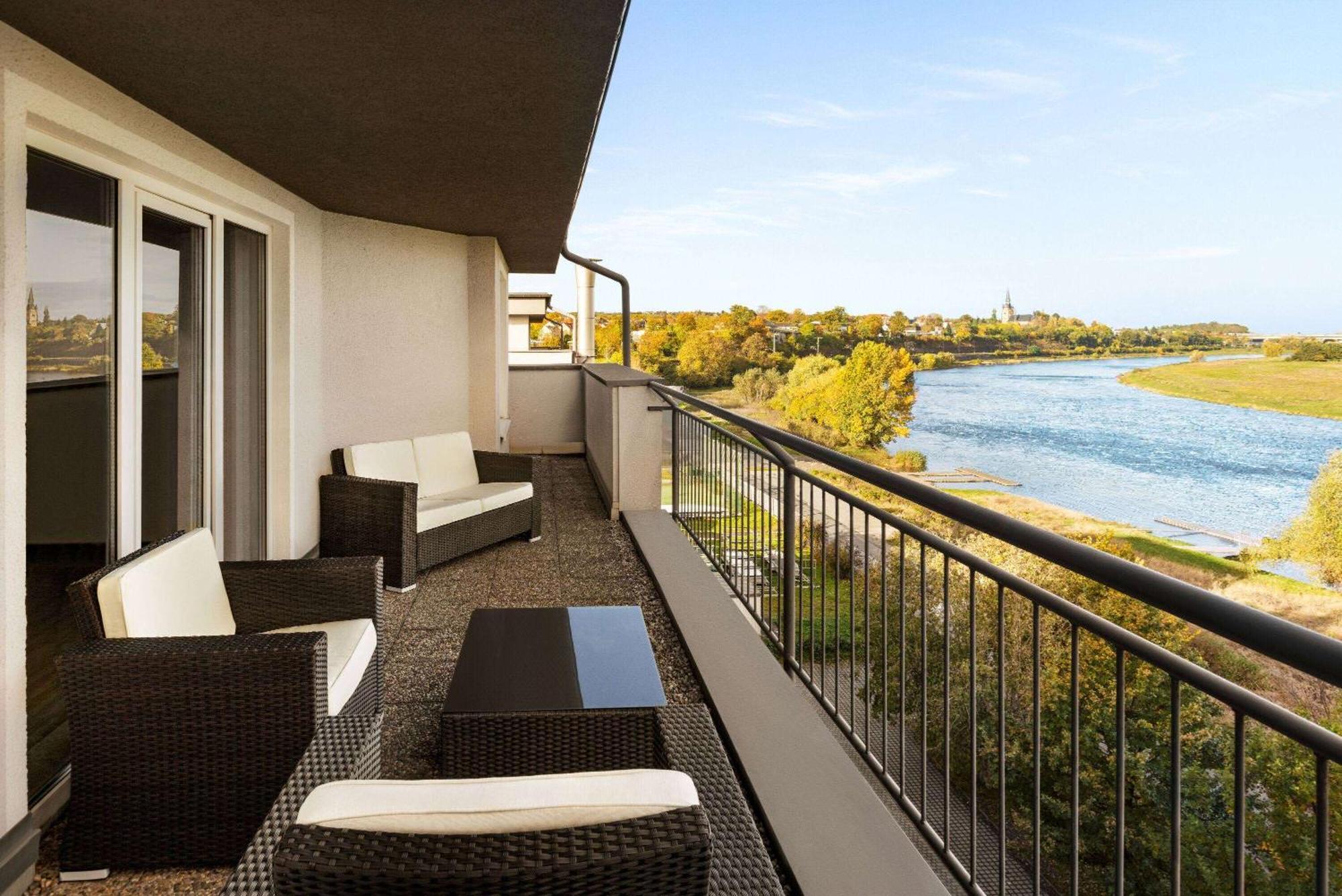 Amedia Dresden Elbpromenade, Trademark Collection By Wyndham Exterior photo
